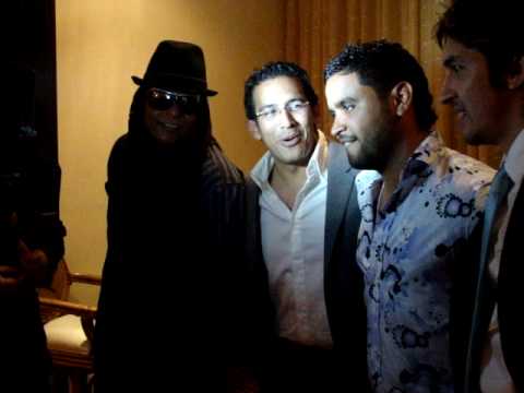 WA PROMOTIONS - IVAN BARRIOS Y ZION  LENNOX SALUDO