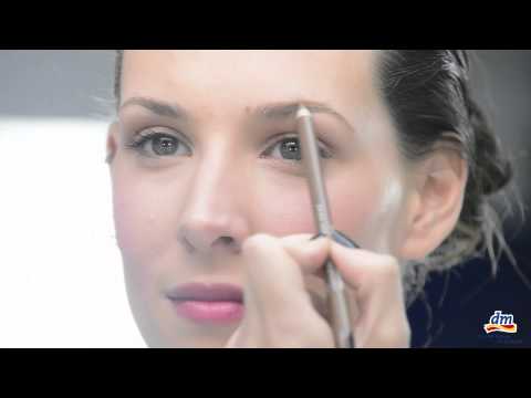 Kako pravilno oblikovati obrve?