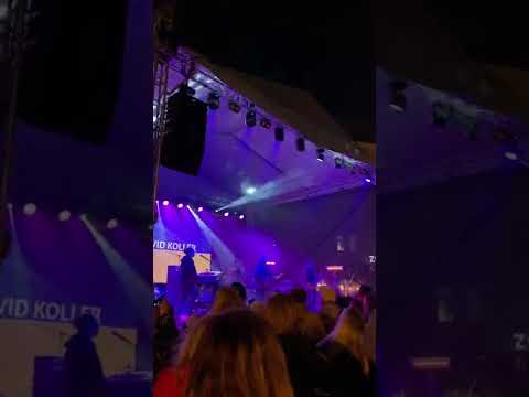 David Koller Nic není nastálo (Benefiční koncert pro Ukrajinu 16.3.2022 Náměstí Svobody Brno)