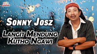 Download lagu Sonny Josz - Langit Mendung Kutho Ngawi ( Music video) mp3 Download lagu Sonny Josz - Langit Mendung Kutho Ngawi ( Music video) mp3