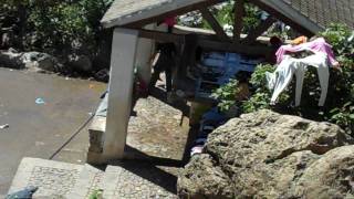 preview picture of video 'The public laundry in Chefchaouen, Morocco'