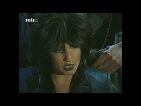 Bára Basiková - Soumrak bohů (1992) HD Klip