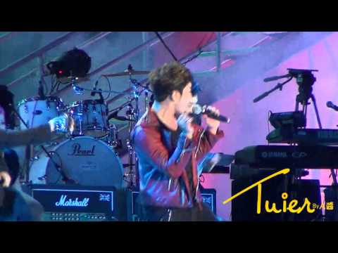 120930 Shinhwa Lee Minwoo (M) ft Shin Hyesung - The M Style (Shanghai Music Fest) [Tuier]