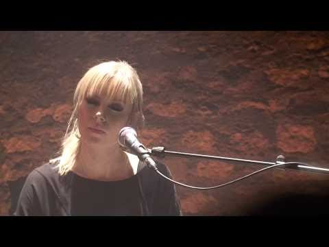 Fredrika Stahl - Twinkle Twinkle Little Star (14/17) - live@Café de la Danse, 15 décembre 2010