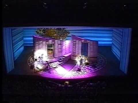 download lagu mp3 mp4 Queen Movie Utrecht, download lagu Queen Movie Utrecht gratis, unduh video klip Queen Movie Utrecht