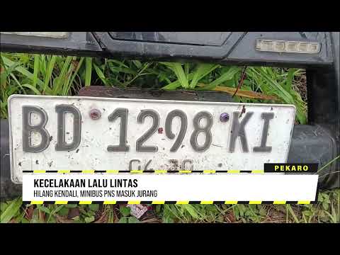 Hilang Kendali, Minibus PNS Masuk Jurang