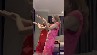 Download lagu Tiktok Tante Gunung Gede Viral #shorts #short #shortvideo mp3 Download lagu Tiktok Tante Gunung Gede Viral #shorts #short #shortvideo mp3