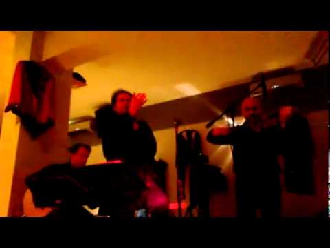 Alessio Santamaria interpreta Renato Zero -  La tua idea (Renato Zero) -  Cover