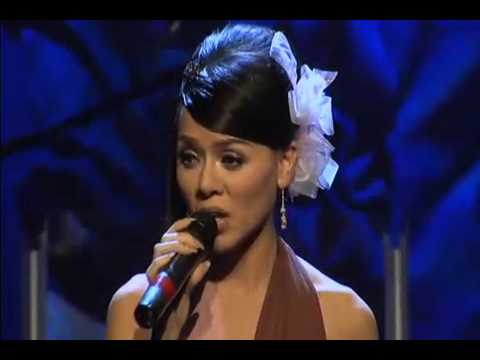 Thể hiện bởi Băng Tâm
