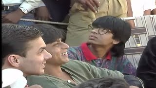 Download lagu Shah Rukh Khan || Karan Arjun Shooting | old movie | Sharp FLY mp3 Download lagu Shah Rukh Khan || Karan Arjun Shooting | old movie | Sharp FLY mp3