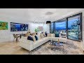 Luxury Sub-Penthouse with Sweeping Views of Coal Harbour