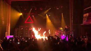 Poppy "Play Destroy feat. Grimes" live in San Francisco, Feb. 24, 2019