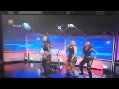 DJ LADY T PERFORMING WITH MPUMI