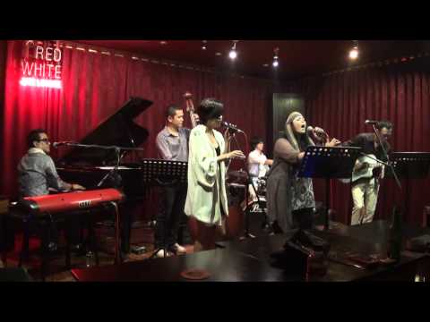 Indra Lesmana, Eva Celia, bubugiri, Donny & Jessie - Big Yellow Taxi by Johnny Mitchell Cover