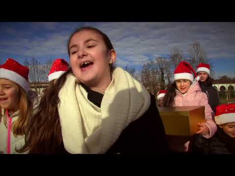 Il più bel regalo di Natale - Piccolo Coro della Daigo Music School (videoclip)