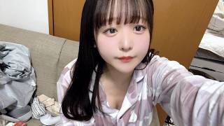 部屋汚いけど、チューしてくれるかな