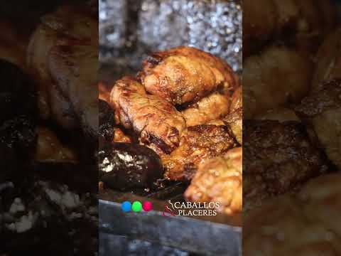 La Gastronomia Criolla, 25 de Mayo en La Cautiva 🇦🇷 #CaballosyPlaceres