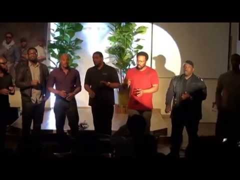 Naturally 7 - Amazing Grace (Live in church, South Korea 2012)