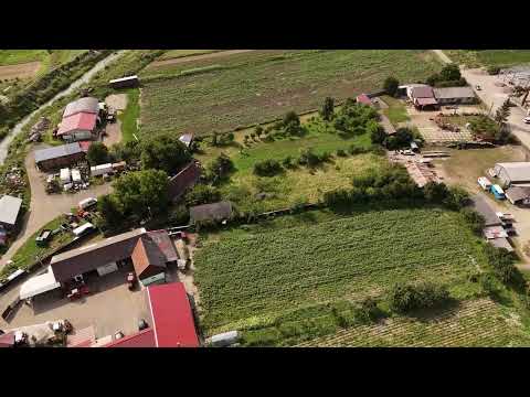 FILM! 2.200 mp, teren intravilan de vanzare in Targu-Secuiesc, Ruseni. — Video