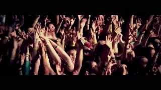 Three Days Grace – Riot (Live at Tele Club in Ekaterinburg, Russia)
