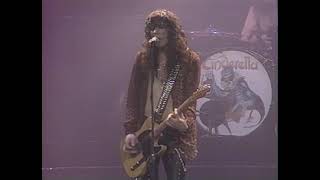 CINDERELLA / Gypsy Road