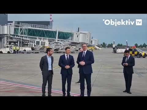 Predsednik Vučić na aerodromu Nikola Tesla: Doček prvog leta kompanije “Hainan Airlines”