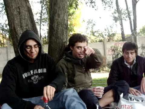 LOS MISMOS EN LA PLAZITA CREW