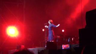 Un nuevo día brillará. Luz Casal