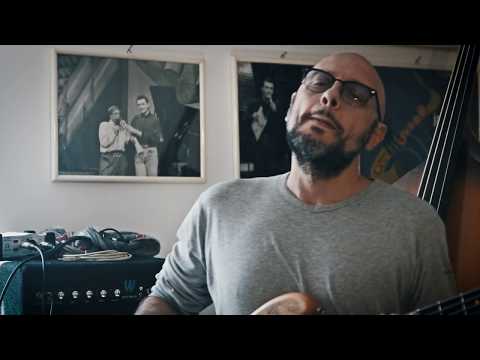 Moment's notice (J.Coltrane /Alfred Publishing )