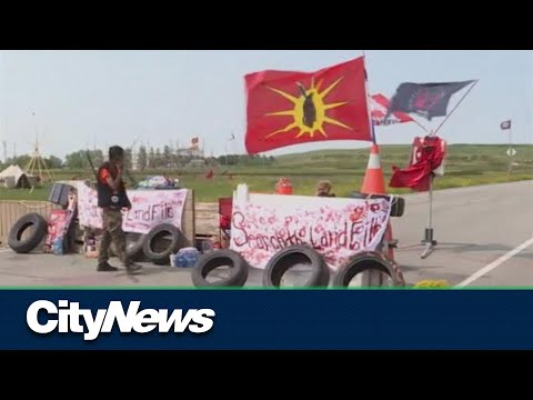 Court grants injunction to remove blockade at Winnipeg landfill