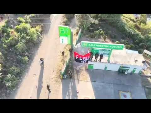 Alerta en La Llanada, instalan  bandera de Comuneros del Sur en estación de servicio