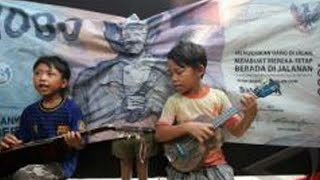 Download lagu Curahan pengamen melalui lagu untuk CORONA (Covid-19) mp3