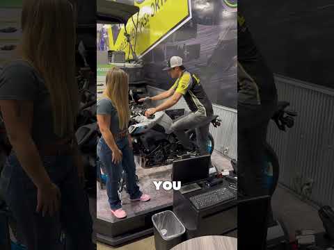 Girls hate this bike for ONE reason #bikereview #gsxr1000 #mt10 #bikergirl