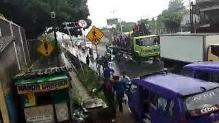 Download lagu Tragedi cicurug mp3 Download lagu Tragedi cicurug mp3