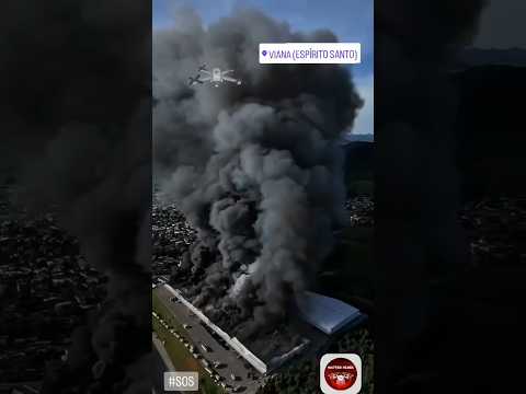 URGENTE: Incêndio de grandes proporções no galpão do BH em Viana! 🚨