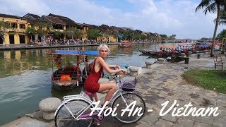 Hoi An, Vietnam. (Full moon festival, Vegan bhan mi heaven!!)