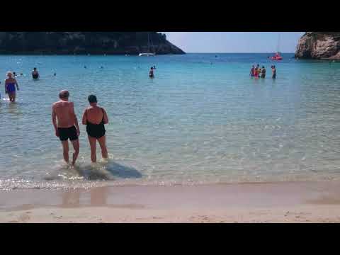 2017.09.30 Going down to the Cala Galdana beach