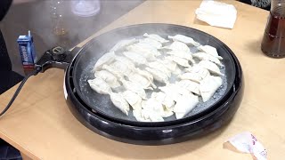まな板ちっちゃいよぉ〜〜>_< - 餃子パーティー!