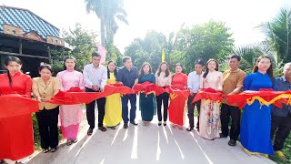 Preview of the inauguration ceremony of Ap Trung road, Cu Lao Gieng commune, An Giang. Distributi...