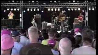CAKE - Daria and Ruby Sees All (Live at Pinkpop 2005)