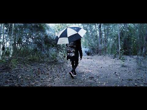 Bass Santana - on me! (Official Music Video)