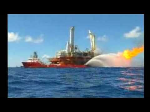 BP installs new cap for oil leak