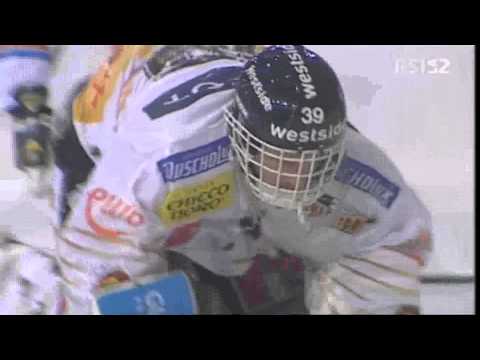SC BERN - Marco Bührer Big Save