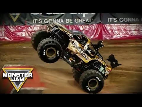 2022 Monster Jam Highlights - Glendale, AZ - Oct. 1, 2022 | Monster Jam