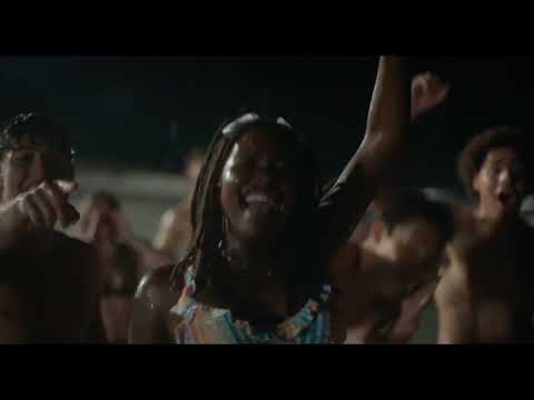 Along for the Ride _ Kissing Scenes _ Auden and Eli (Emma Pasarow and Belmont Cameli)(1080P_HD)