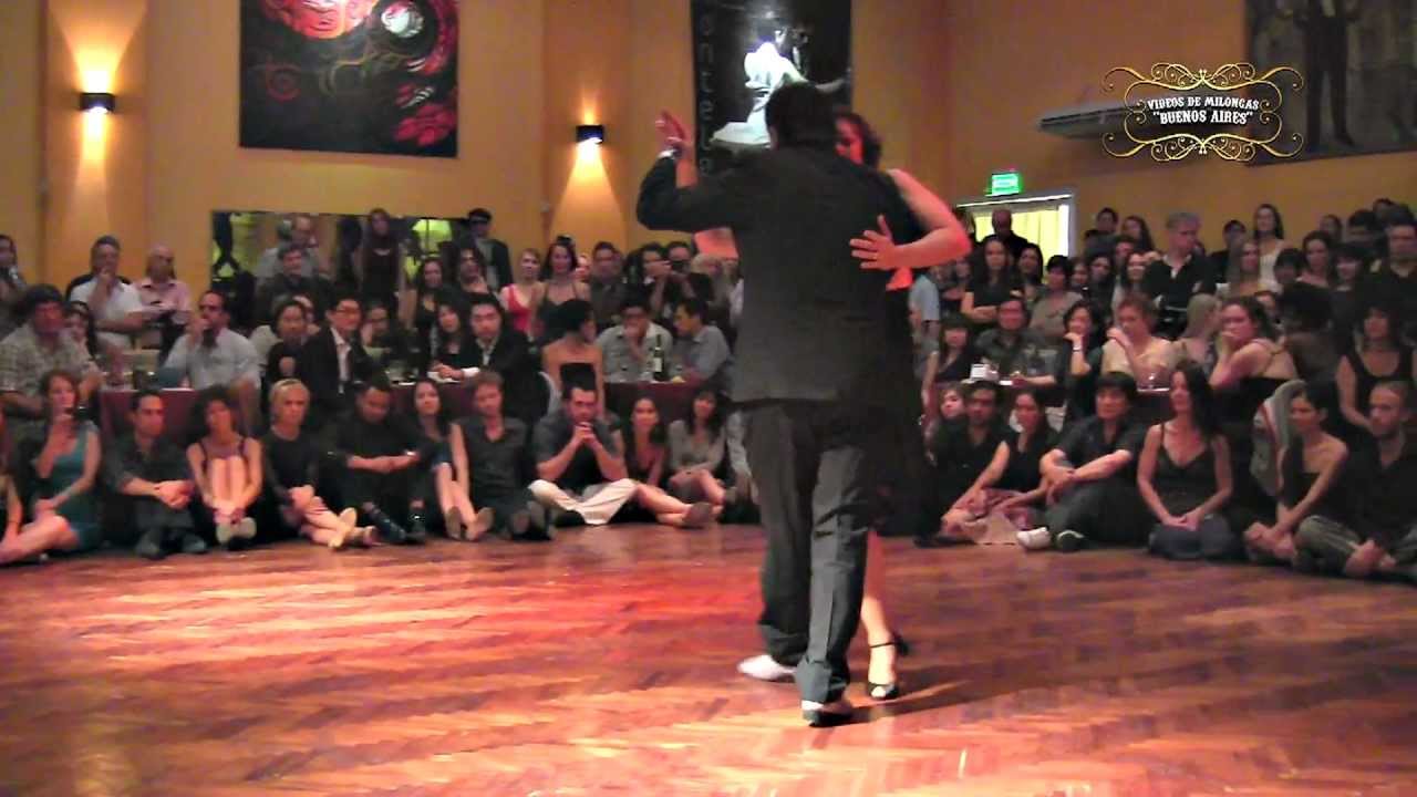 Julio Balmaceda y Corina de la Rosa- Ariel Ardit y Orquesta.