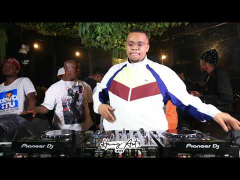 Uncool MC at the Hangawt 1632 25 August 2025