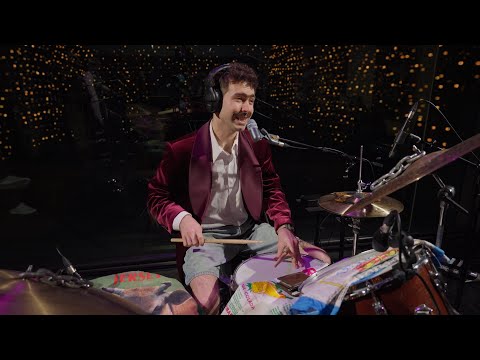 Dana and Alden - Don't Run Away (Live on KEXP)