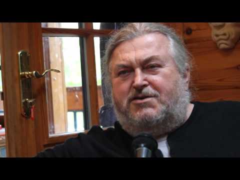 Patronem zápasu Slavia - Olomouc je František Ringo Čech