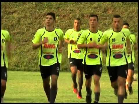 Time do Coimbra já se apresentou no CT do Verde, em Uberlândia